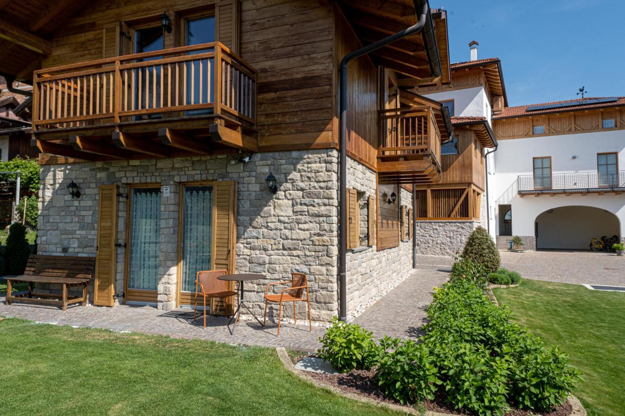 Agritur La Crucola Villa Flavon Exterior photo